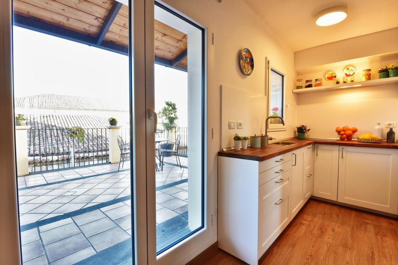 Badia Apartment Catania Bagian luar foto